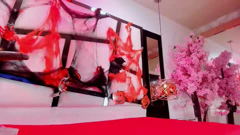  TESSA COOPER1  online show from 26, 10, 2025