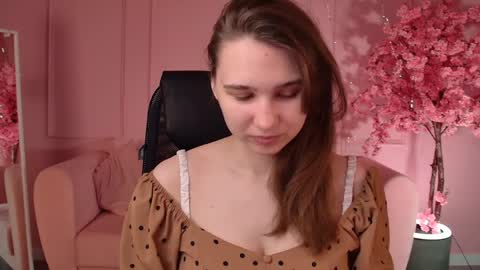 Snapshot of tessamill chatting on 21, 5, 2026 Tessa online show from 21, 5, 2026