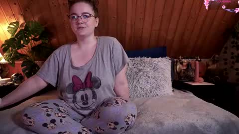 Tessa online show from 6, 11, 2025