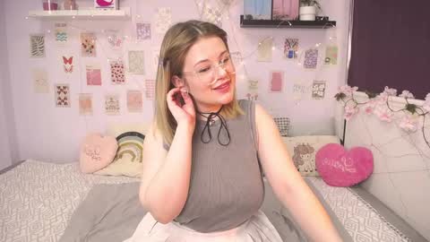 TESSA online show from 23, 1, 2025