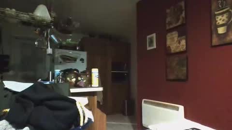 Snapshot of tetuo2 chatting on 23, 12, 2025 tetuo2 online show from 23, 12, 2025