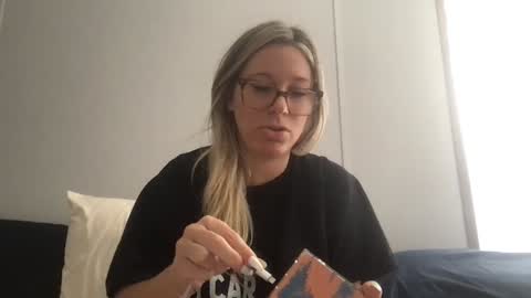 Daphne Summers online show from 12, 9, 2025