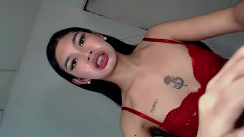Luna online show from 6, 1, 2025