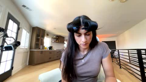 Snapshot of tgirltoesx chatting on 23, 4, 2026 babygirlmami online show from 23, 4, 2026