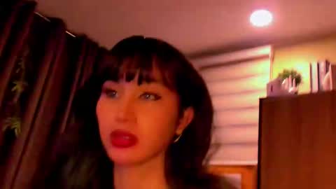 th3r3sa online show from 6, 3, 2025