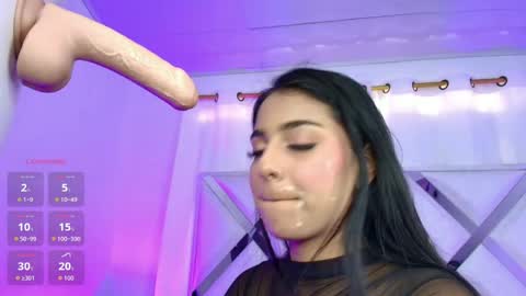 Snapshot of thalia_gomez__ chatting on 20, 5, 2026 thalia online show from 20, 5, 2026