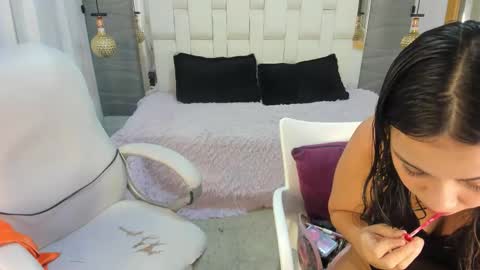 Snapshot of thalia_veyra chatting on 17, 3, 2026 Thalia Veyra online show from 17, 3, 2026