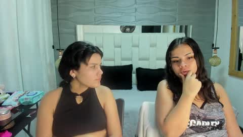Snapshot of thalia_veyra chatting on 7, 4, 2026 Thalia Veyra online show from 7, 4, 2026
