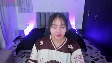 Snapshot of thaliabrooks_ chatting on 16, 7, 2026 Thalia online show from 16, 7, 2026