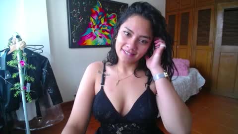    online show from 10, 12, 2024