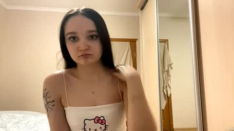 Snapshot of thaliakuchem chatting on 12, 2, 2026 Yumi online show from 12, 2, 2026