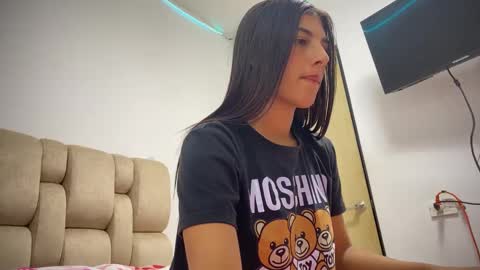 Snapshot of thaliana_rossi chatting on 5, 2, 2025 thaliana_rossi online show from 5, 2, 2025