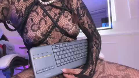 tamara gen online show from 10, 3, 2026