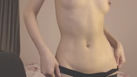 thanos_world1321002 online show from 4, 10, 2025