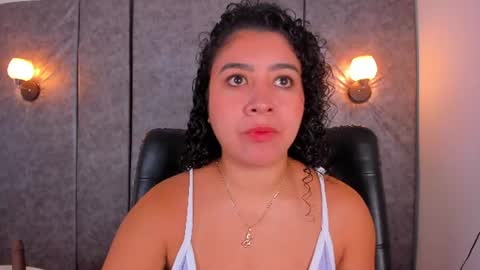Snapshot of thara_webstter chatting on 9, 6, 2026 thara webstter online show from 9, 6, 2026