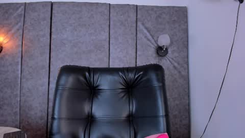 Snapshot of thara_webstter chatting on 15, 7, 2026 thara webstter online show from 15, 7, 2026