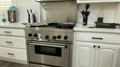 thatoneblondee online show from 18, 9, 2025