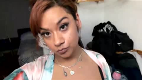 thatonegirlfromtx online show from 18, 5, 2026