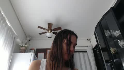 Snapshot of thayanizreal chatting on 18, 4, 2026 thayanizreal online show from 18, 4, 2026