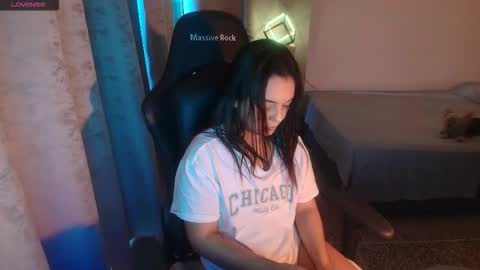 Snapshot of thays_mawakye01 chatting on 10, 11, 2025 Paola online show from 10, 11, 2025