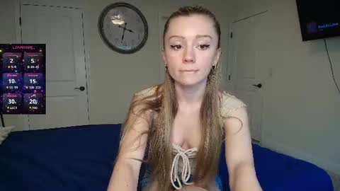 Snapshot of the_hotties chatting on 16, 7, 2026 the_hotties online show from 16, 7, 2026