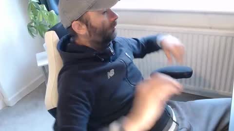 Snapshot of the_sensual_masturwait chatting on 14, 10, 2025 the_sensual_masturwait online show from 14, 10, 2025