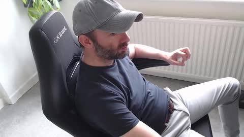 Snapshot of the_sensual_masturwait chatting on 26, 10, 2025 the_sensual_masturwait online show from 26, 10, 2025