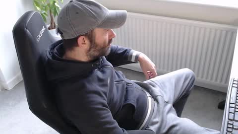 Snapshot of the_sensual_masturwait chatting on 3, 11, 2025 the_sensual_masturwait online show from 3, 11, 2025