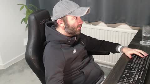 Snapshot of the_sensual_masturwait chatting on 26, 11, 2025 the_sensual_masturwait online show from 26, 11, 2025