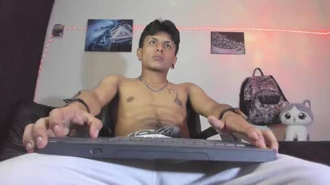 Snapshot of the_weed_guys chatting on 17, 12, 2024 Danny online show from 17, 12, 2024