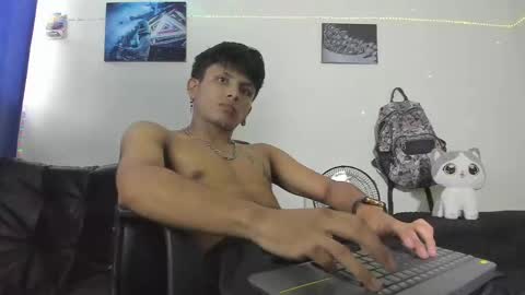 Snapshot of the_weed_guys chatting on 21, 12, 2024 Danny online show from 21, 12, 2024