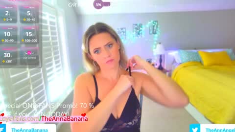 Snapshot of theannabanana chatting on 20, 12, 2024 Anna Banana AKA Ann Angel online show from 20, 12, 2024