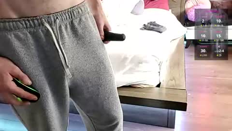 Snapshot of thecarrguyy chatting on 25, 6, 2026 Thatcarrguyy online show from 25, 6, 2026