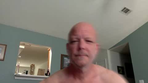 Snapshot of thedoug07 chatting on 29, 4, 2026 thedoug07 online show from 29, 4, 2026