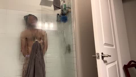 Snapshot of theekingcapo chatting on 17, 1, 2025 king capo thee online show from 17, 1, 2025