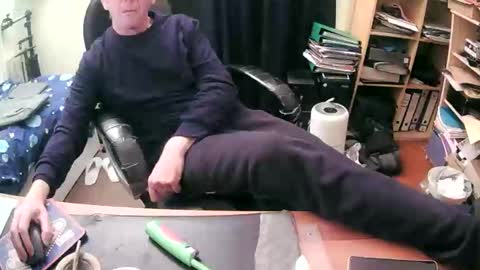 paul online show from 25, 11, 2025