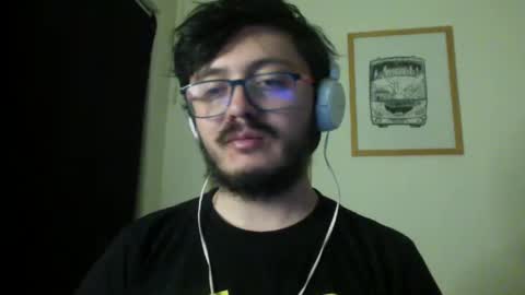 Snapshot of theguitarmistery chatting on 9, 11, 2025 theguitarmistery online show from 9, 11, 2025