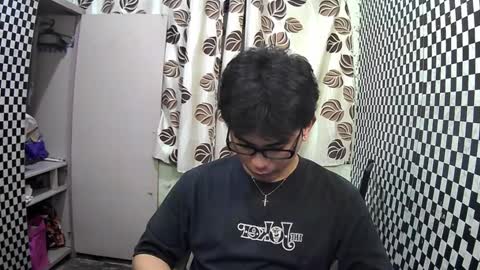 Xerxis online show from 6, 1, 2025