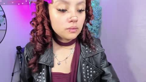 Theia  online show from 13, 4, 2026