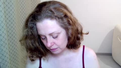 Ella online show from 30, 3, 2026