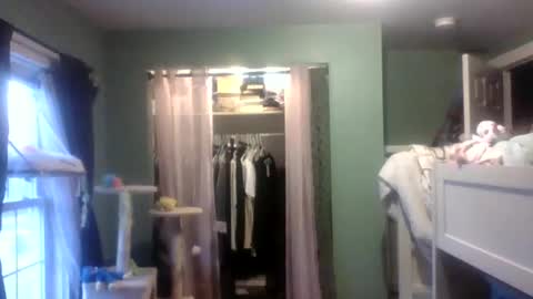 Little Bambii online show from 4, 2, 2025