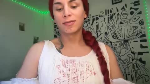 Lucy Lucy online show from 19, 11, 2025