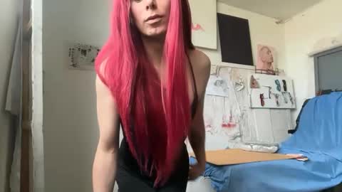 Lucy Lucy online show from 25, 2, 2026