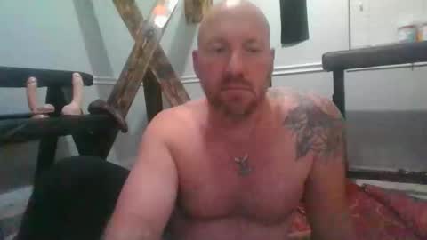 Snapshot of themohawkguy chatting on 17, 12, 2025 Subbie boy Drew online show from 17, 12, 2025
