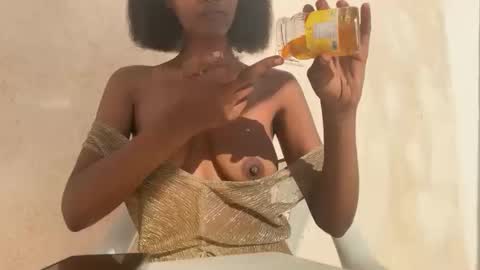 Snapshot of thenymphshow chatting on 6, 1, 2026 thenymphshow online show from 6, 1, 2026