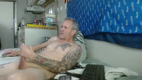 Snapshot of theoneyouwant2fuck chatting on 9, 1, 2025 theoneyouwanttwofuck online show from 9, 1, 2025