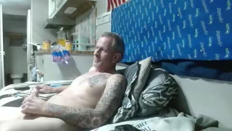 Snapshot of theoneyouwant2fuck chatting on 27, 1, 2025 theoneyouwanttwofuck online show from 27, 1, 2025