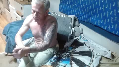 Snapshot of theoneyouwant2fuck chatting on 5, 3, 2025 theoneyouwanttwofuck online show from 5, 3, 2025