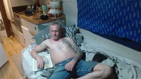 Snapshot of theoneyouwant2fuck chatting on 9, 3, 2025 theoneyouwanttwofuck online show from 9, 3, 2025