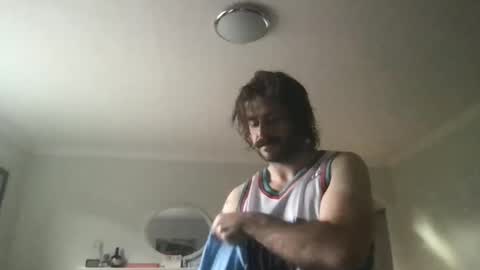 Snapshot of theontarian chatting on 25, 10, 2025 theontarian online show from 25, 10, 2025